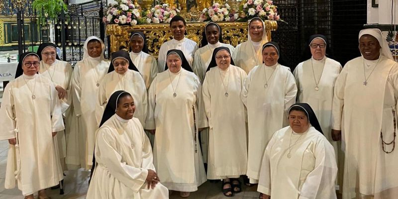 Lebrija rinde homenaje a Santa Beatriz de Silva en el 50.º aniversario de su canonización
