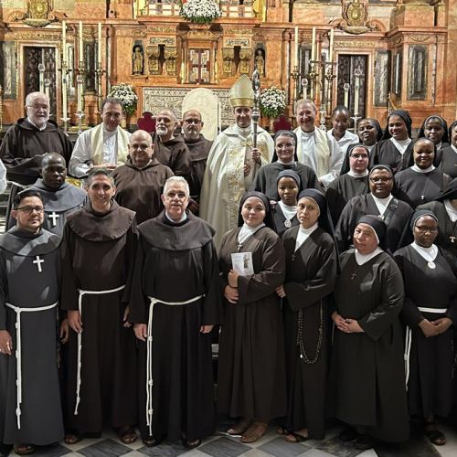 La Familia Franciscana de Córdoba celebra unida el VIII Centenario del Tránsito