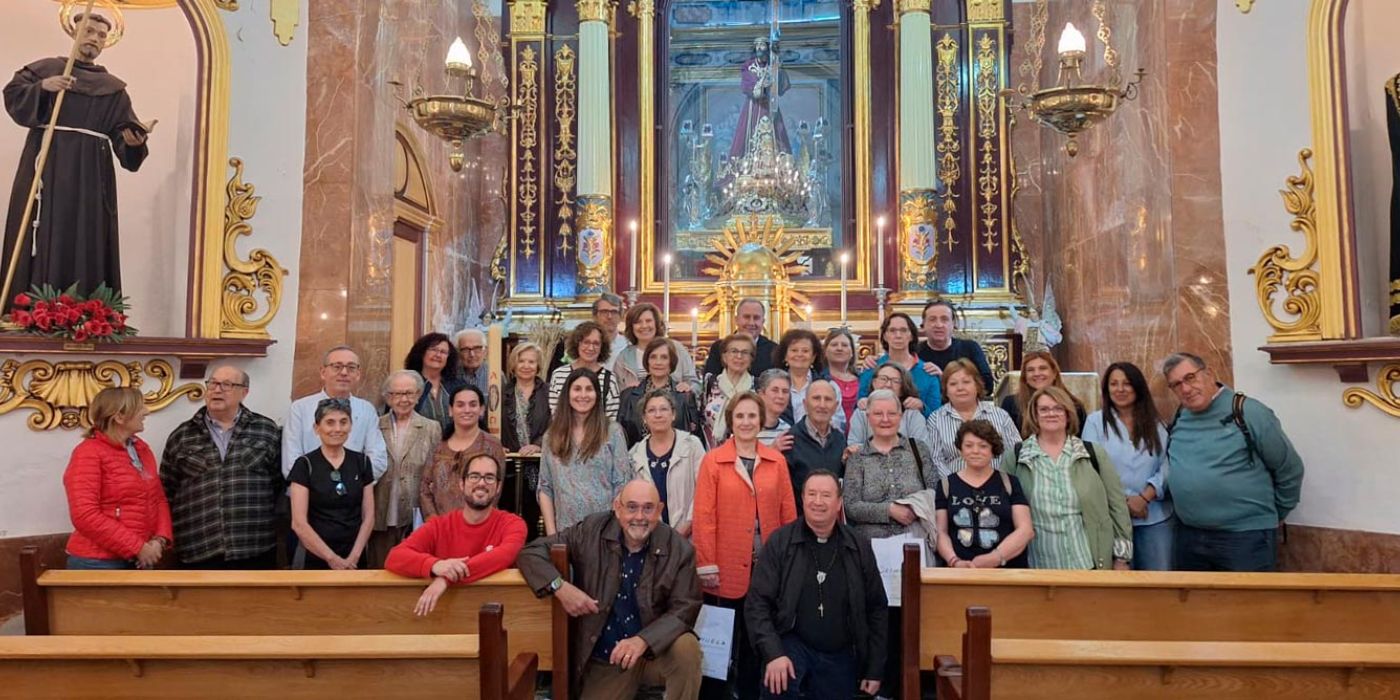 Cáritas Diocesana de Orihuela-Alicante peregrina al convento franciscano en el marco del Jubileo