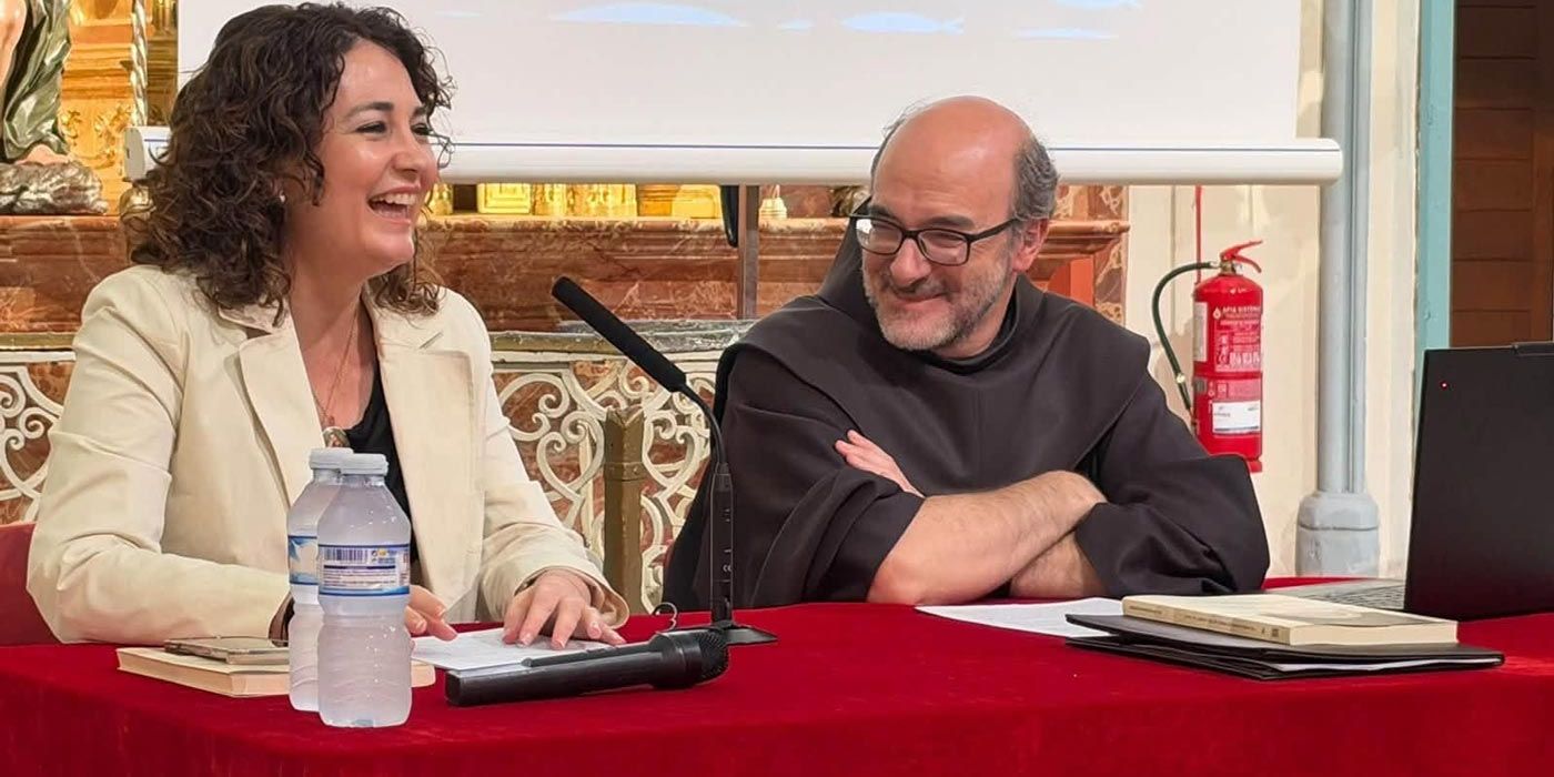 Fr. Luis Rufino Quintana presenta su nuevo libro en Murcia